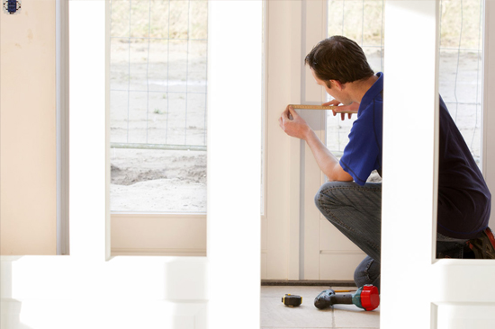 Navarre-interior-door-repair
